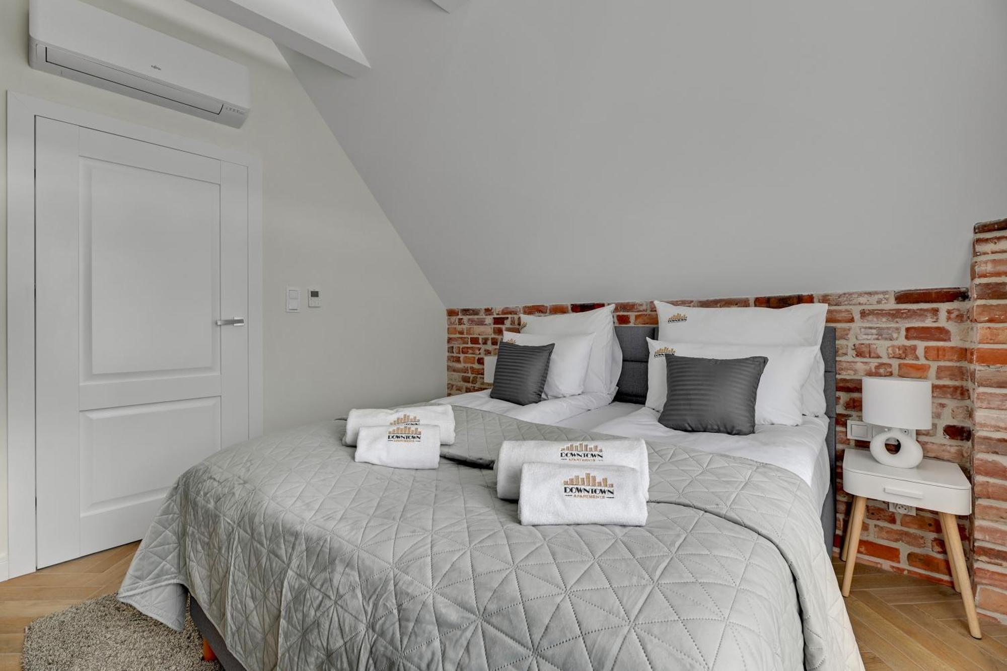 Apartamenty Stagiewna By Downtown Apartments Danzica Esterno foto