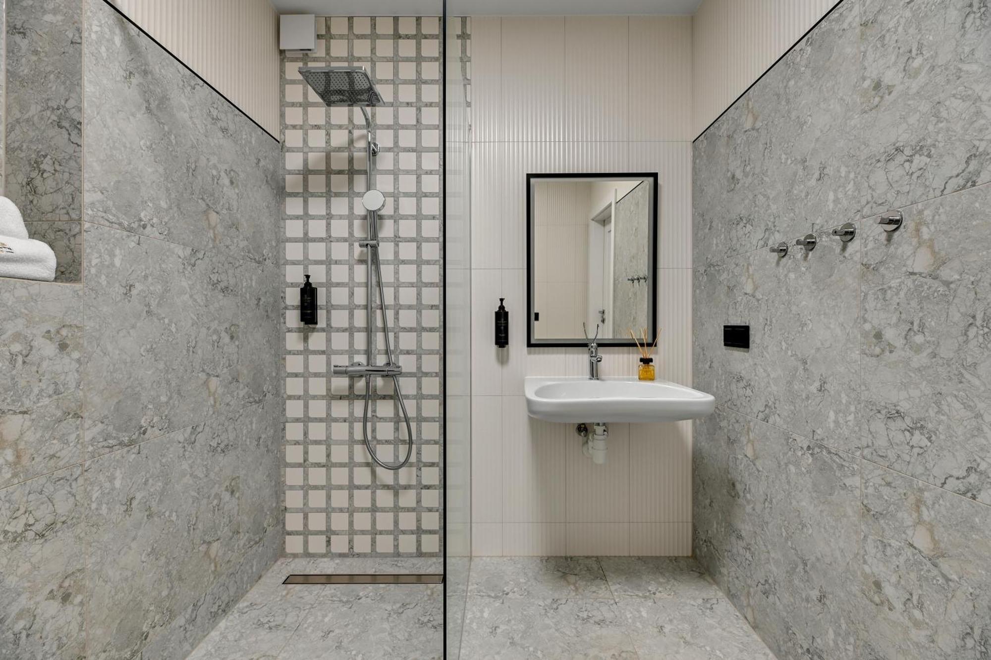 Apartamenty Stagiewna By Downtown Apartments Danzica Esterno foto